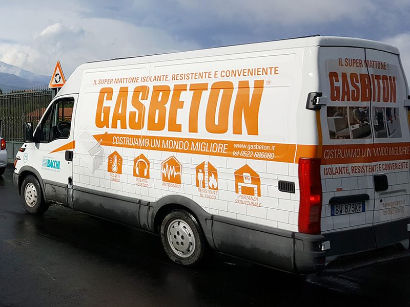 Transporting high-quality Gasbeton blocks with the best prices for construction projects.